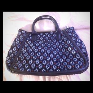 Vera Bradley trapeze tote